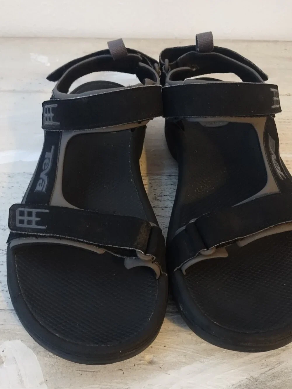 Teva Minam Water Sport Sandals Mens U.S.A Size 8 Black Waterproof